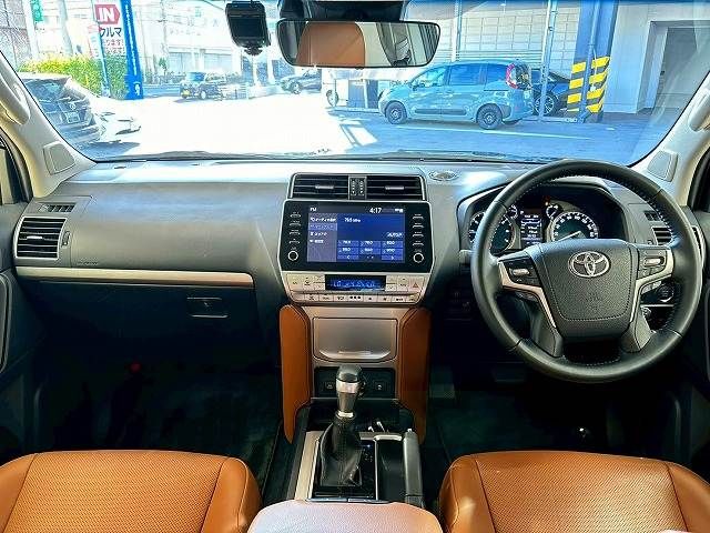 LANDCRUISER PRADO