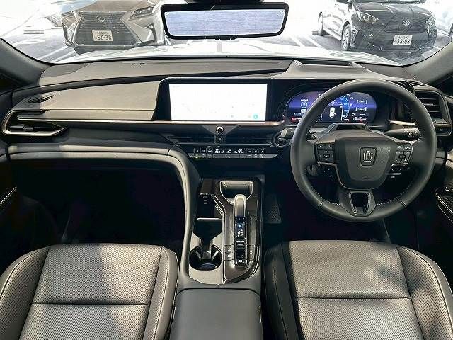 CROWN SPORT