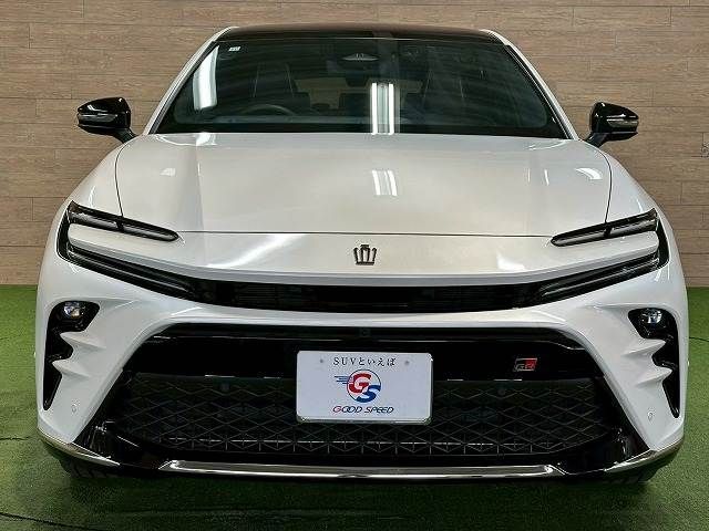 CROWN SPORT