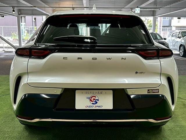CROWN SPORT
