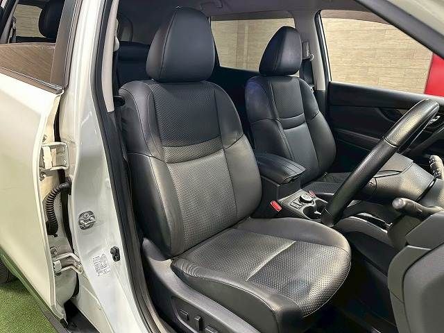 X-TRAIL 4WD