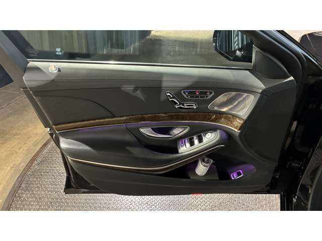 MERCEDES Maybach S class
