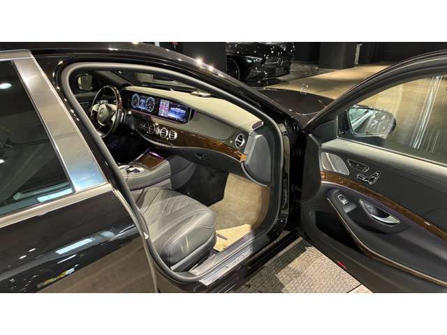 MERCEDES Maybach S class