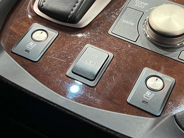 LEXUS LS460