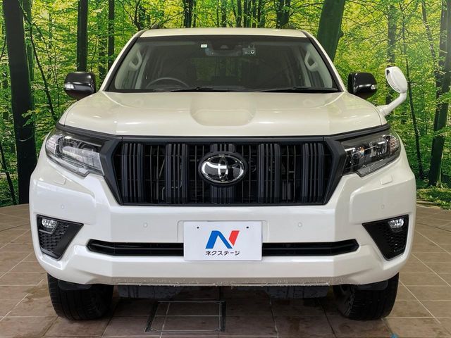 LANDCRUISER PRADO