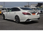 CROWN sedan hybrid