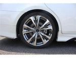 CROWN sedan hybrid