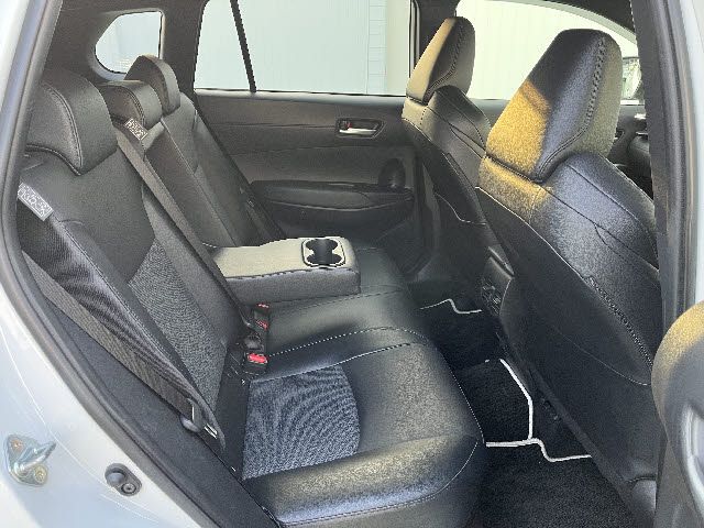 COROLLA CROSS HYBRID