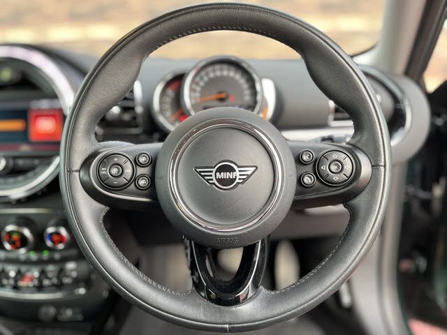 BMW MINI COOPER D CLUBMAN