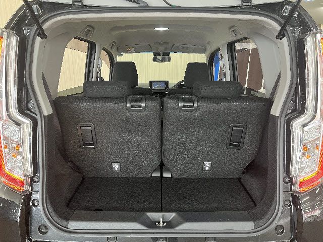 MOVE CUSTOM