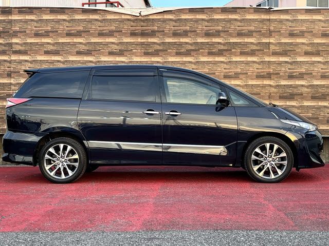 ESTIMA  4WD