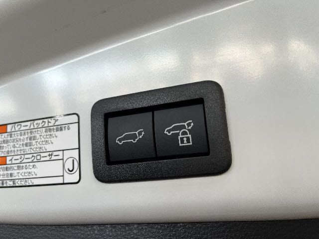 COROLLA CROSS HYBRID