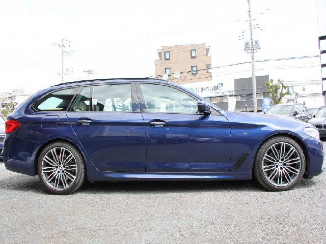 BMW 5series TOURING
