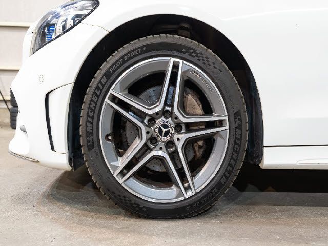 MERCEDES BENZ C class sedan