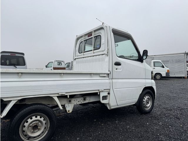 CLIPPER truck