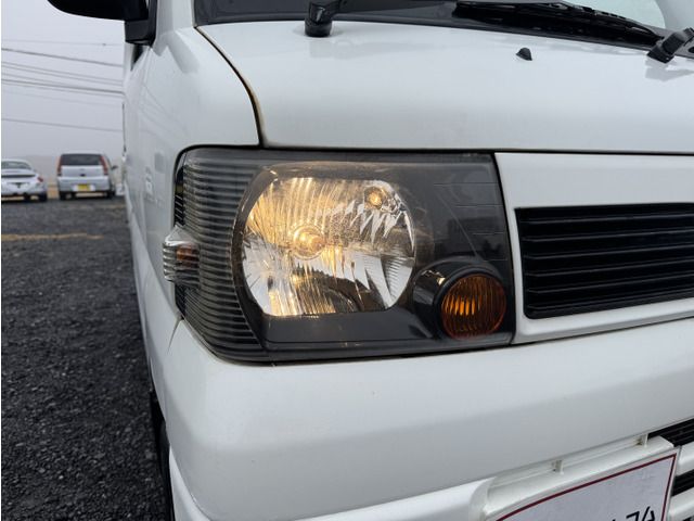 CLIPPER truck