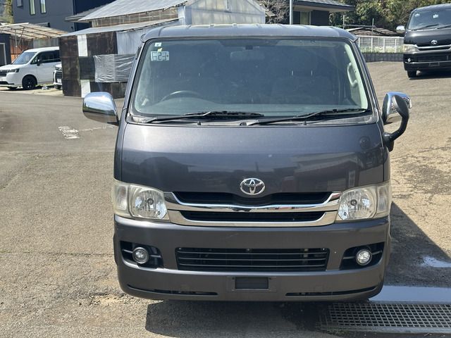 HIACE van 2WD