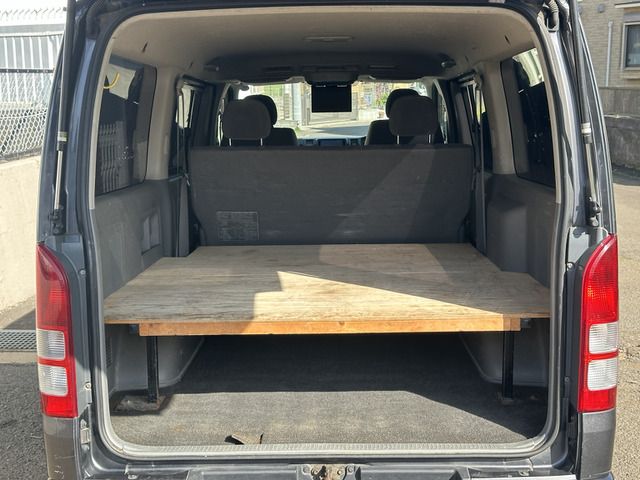 HIACE van 2WD