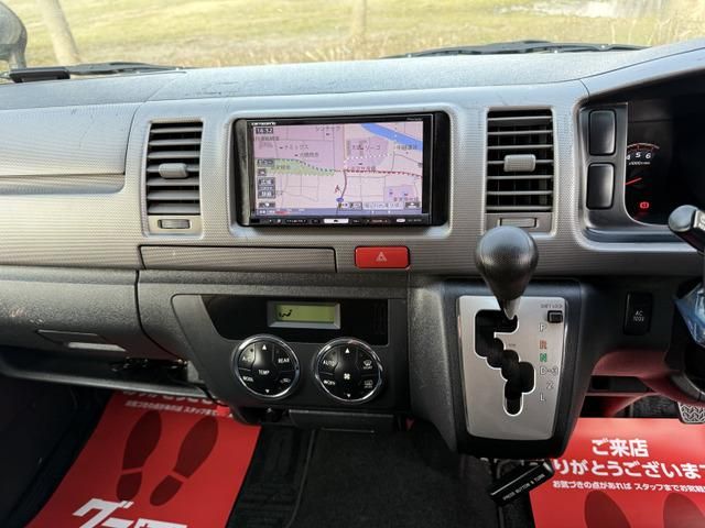 HIACE van 4WD