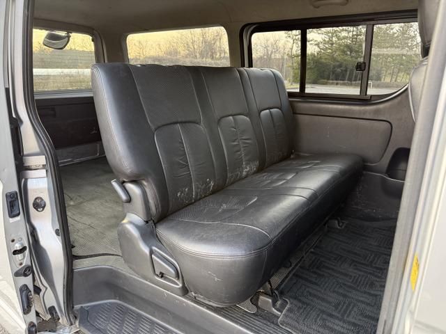 HIACE van 4WD