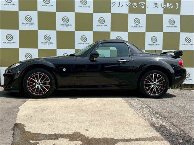 ROADSTER