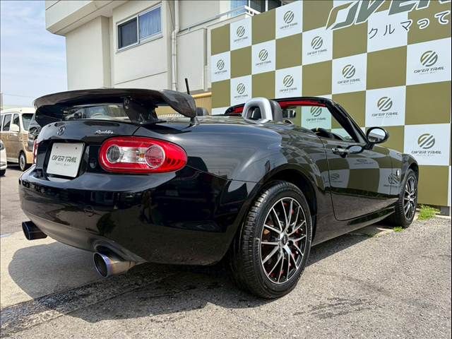ROADSTER