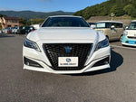 CROWN sedan hybrid