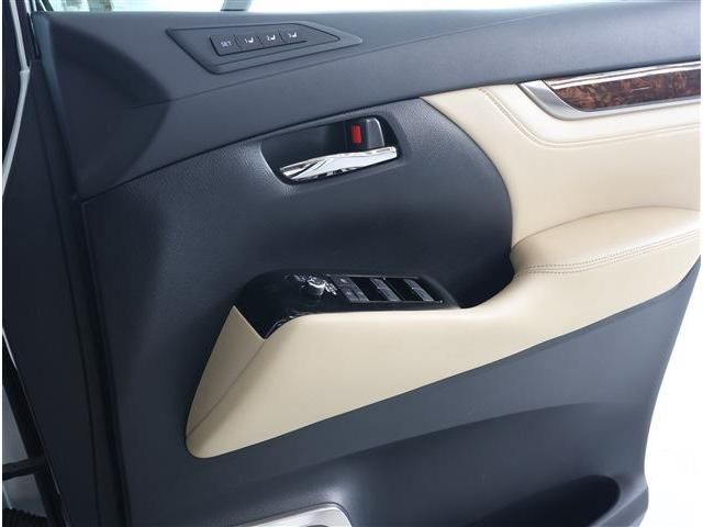 ALPHARD hybrid 4WD
