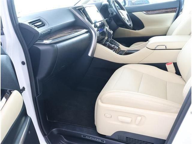 ALPHARD hybrid 4WD