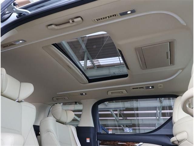 ALPHARD hybrid 4WD