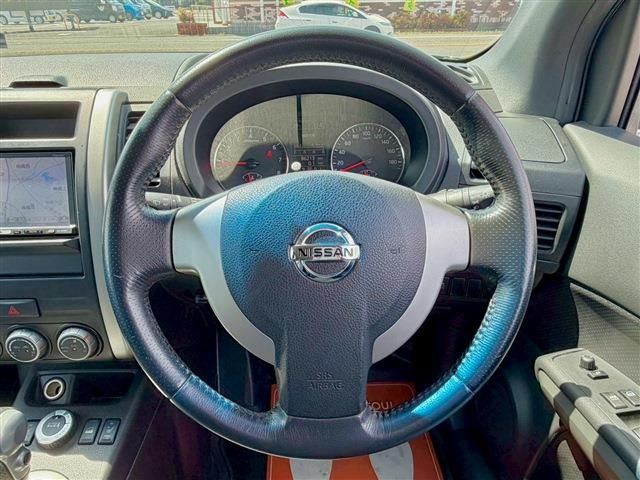 X-TRAIL 4WD
