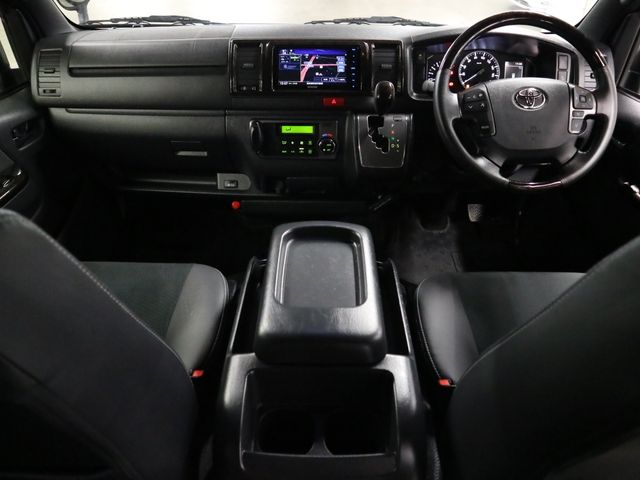 HIACE van 2WD