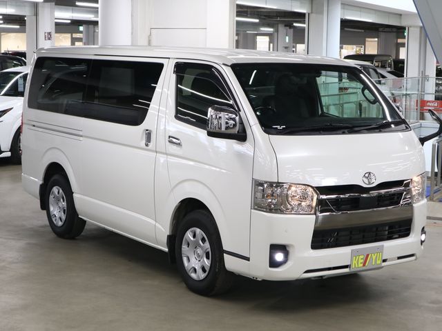 HIACE van 2WD