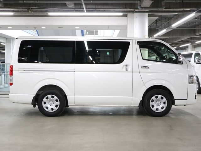 HIACE van 2WD