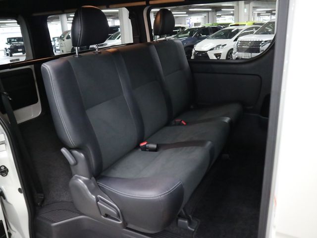 HIACE van 2WD