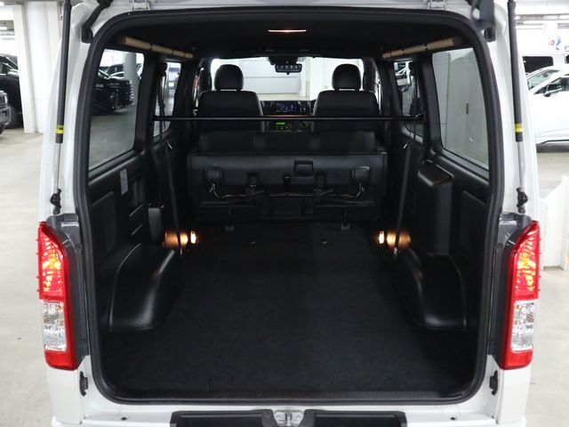 HIACE van 2WD