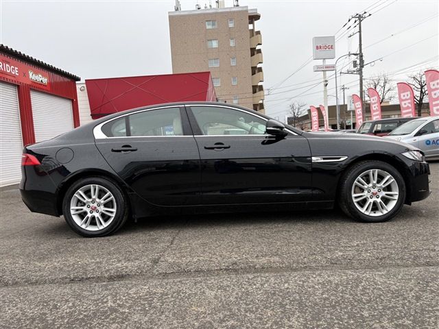 JAGUAR XEseries