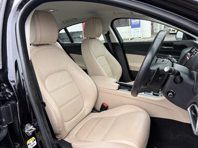JAGUAR XEseries