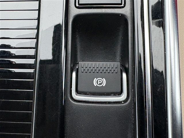 JAGUAR XEseries
