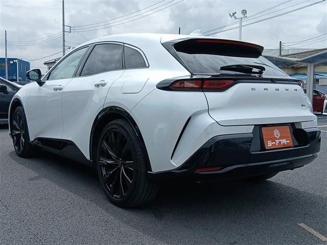 CROWN SPORT