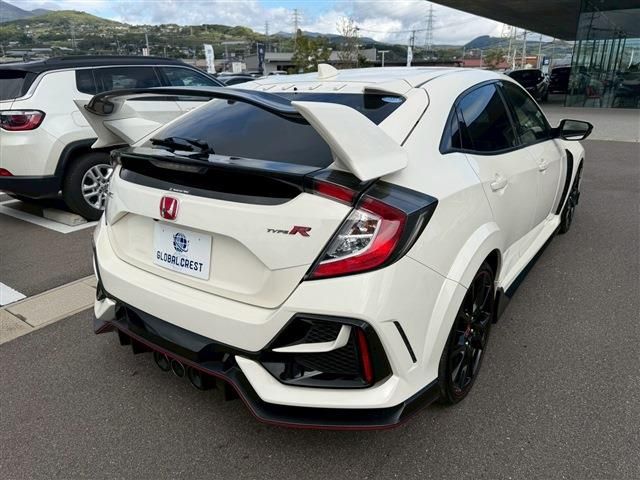 CIVIC hatchback