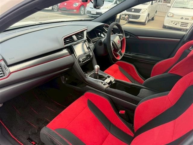 CIVIC hatchback