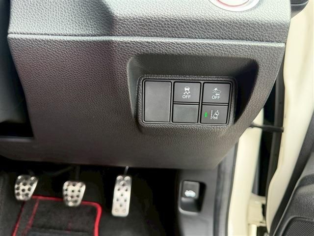 CIVIC hatchback