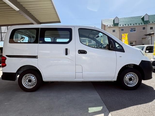 NV200 VANETTE van 4WD