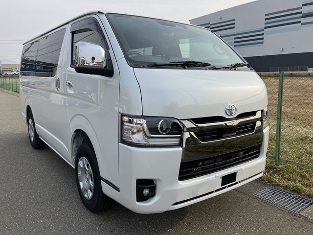 HIACE van 4WD