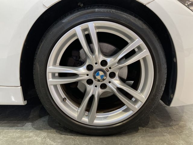 BMW 3series sedan