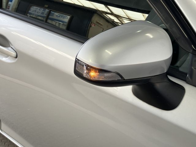 COROLLA FIELDER HYBRID