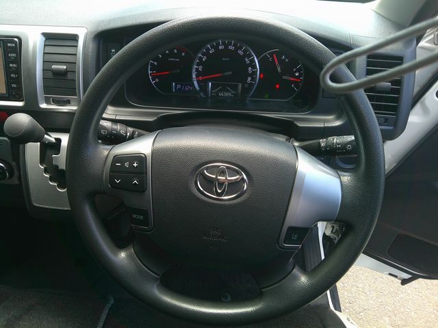 HIACE van 4WD