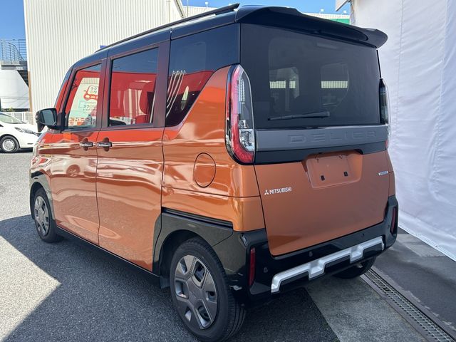 DELICA MINI