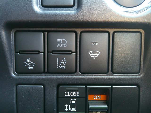 NOAH 4WD